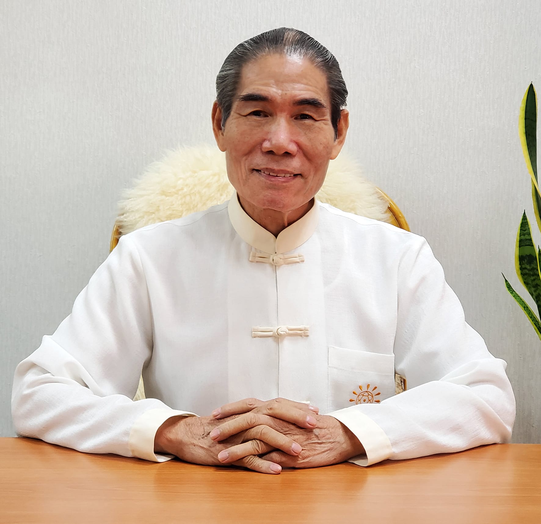 生命由自己來經營     掌控自己未來身心靈的健康    當務之急