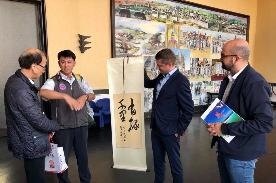 重現澎湖與法國跨越時空的接觸  有緣千里書法相會備受矚目