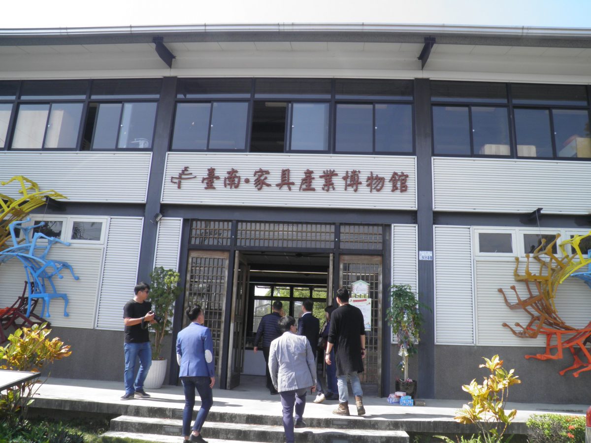 一張椅子融入音樂的靈魂  「一建築一家具」為奇美說故事！ 2020臺灣家具原創展   品味家具與建築的美好關係