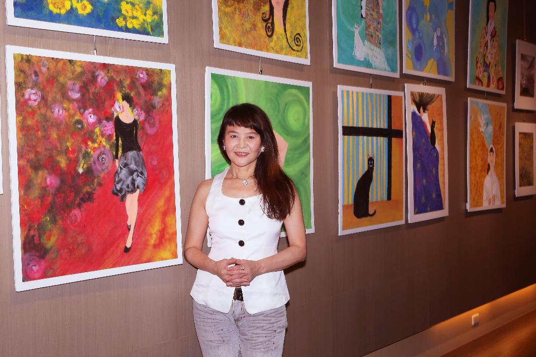 程秀瑛優游藝術~東紙西畫匠心獨運    回台首展【藝色雙飛 2020】6/19登場