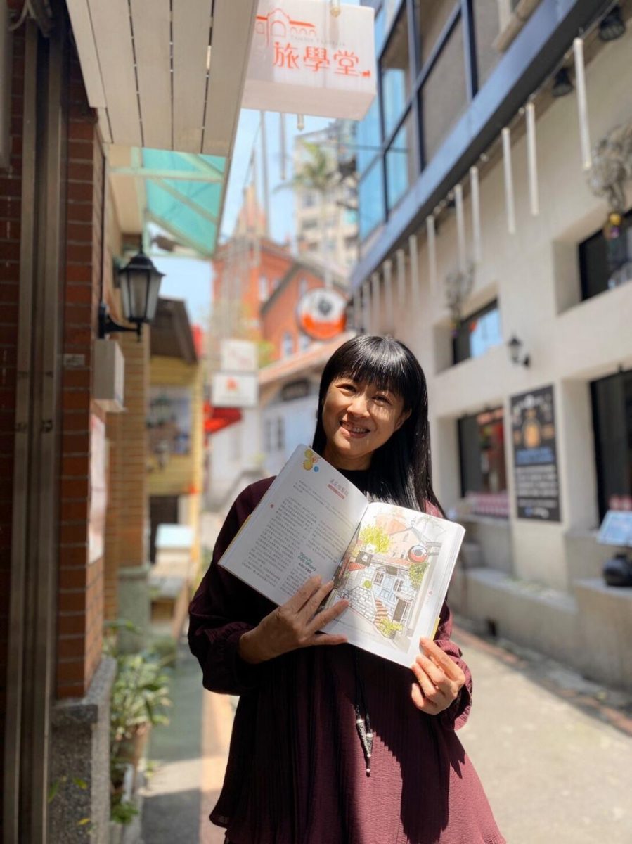 小南方彩筆下的淡水風華  《輕描淡水》新書分享會邀您共賞
