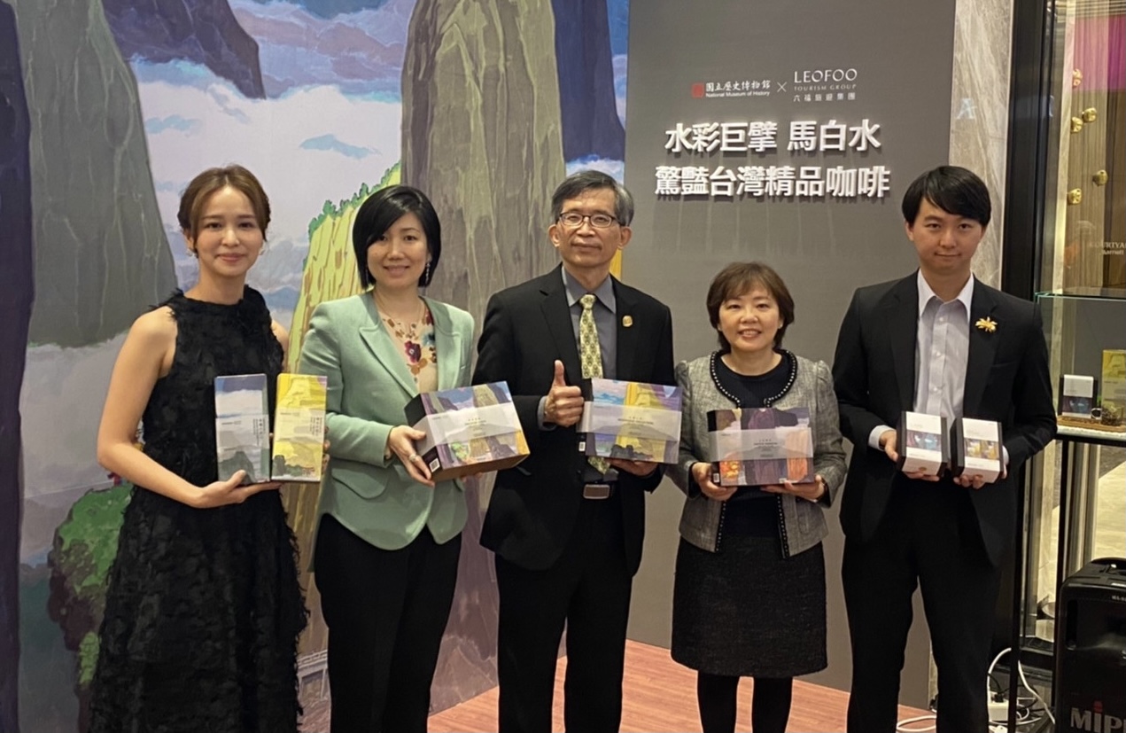史博館與六福集團跨界合作  廖新田館長任一日店長手沖咖啡