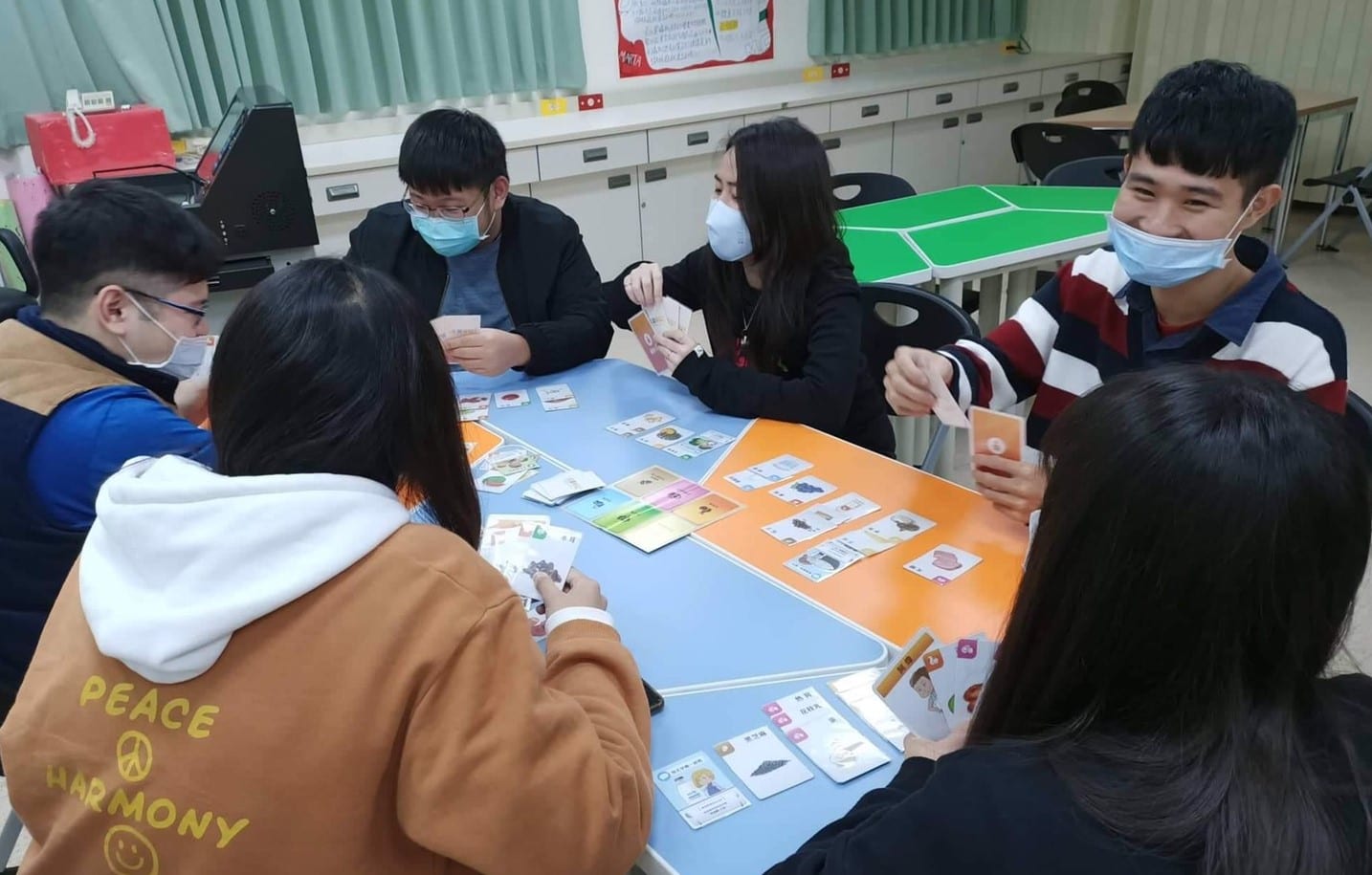 營養x創意桌遊  玩出均衡活力