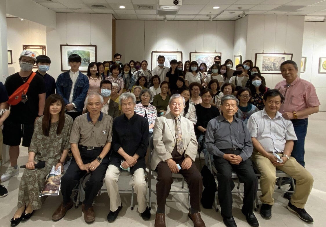 愛心轉化 人性昇華  從扇圓到善緣  台藝大5位老師作品義賣  彰顯藝術深情至性