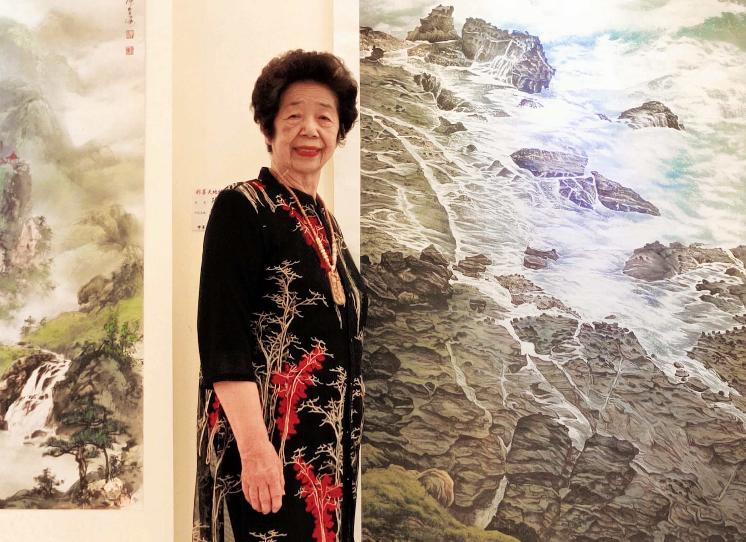 彩墨情深  大地義重   謝玉花水墨畫意境圓滿   獨樹一格