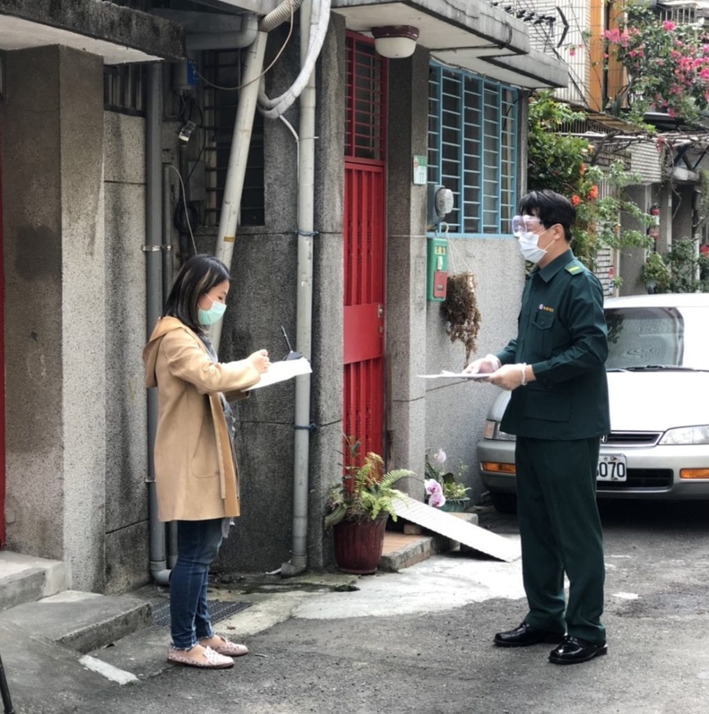 中華郵政因疫情採取的投遞措施,相當程度也保護彼此的安全。