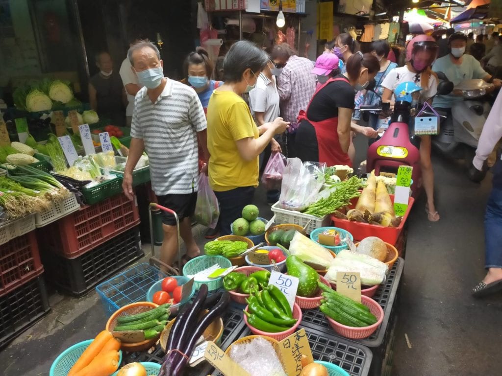 傳統市場維持物價穩定以尋求經濟市場不至過大波動。(記者 辛澎祥/攝)