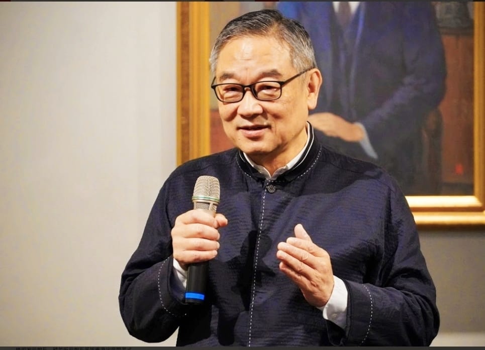 何創時書法藝術基金會董事長何國慶,認為華岡博物館的收藏顯現出創辦人的卓越遠見。