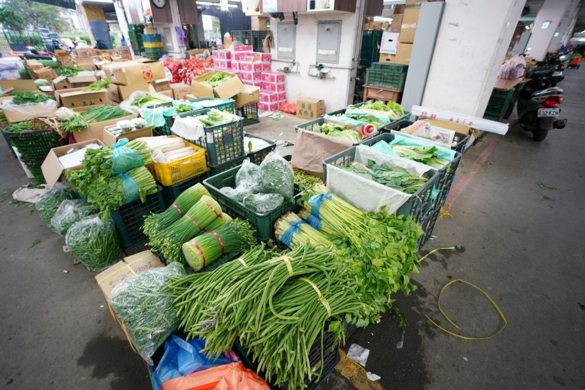 雨損產地葉菜漲   端午聰明挑瓜果