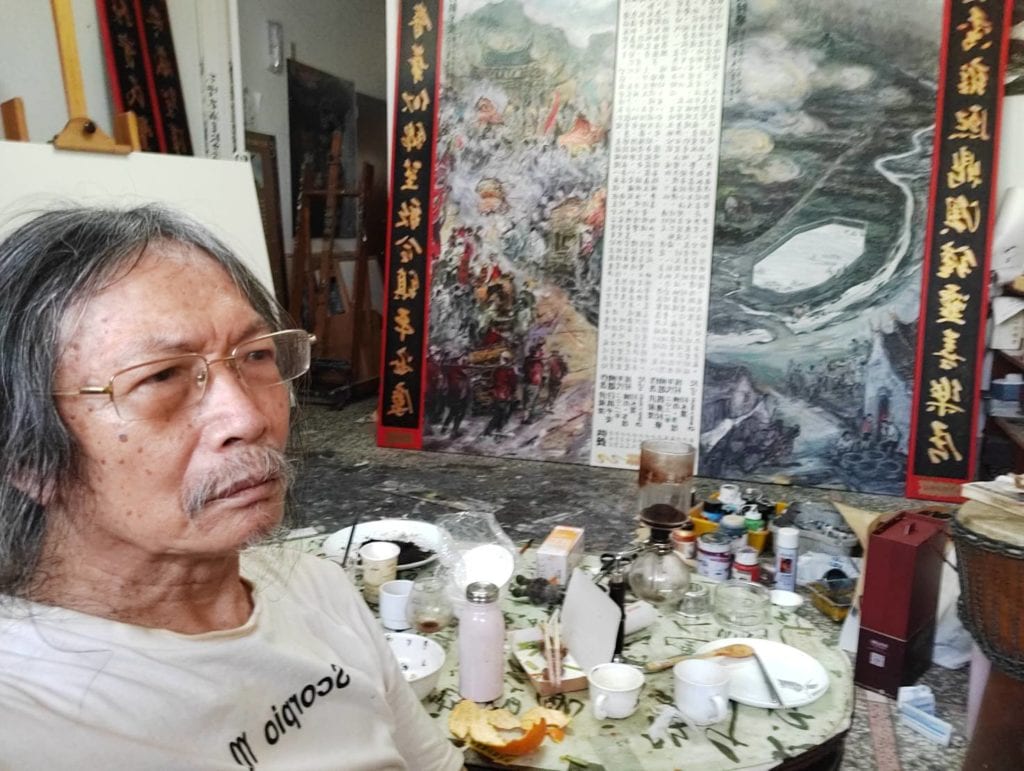 水墨畫家洪根深老師畫捐開帝殿的藝術情懷,在澎湖當地形成討論焦點,並給於其正面評價。