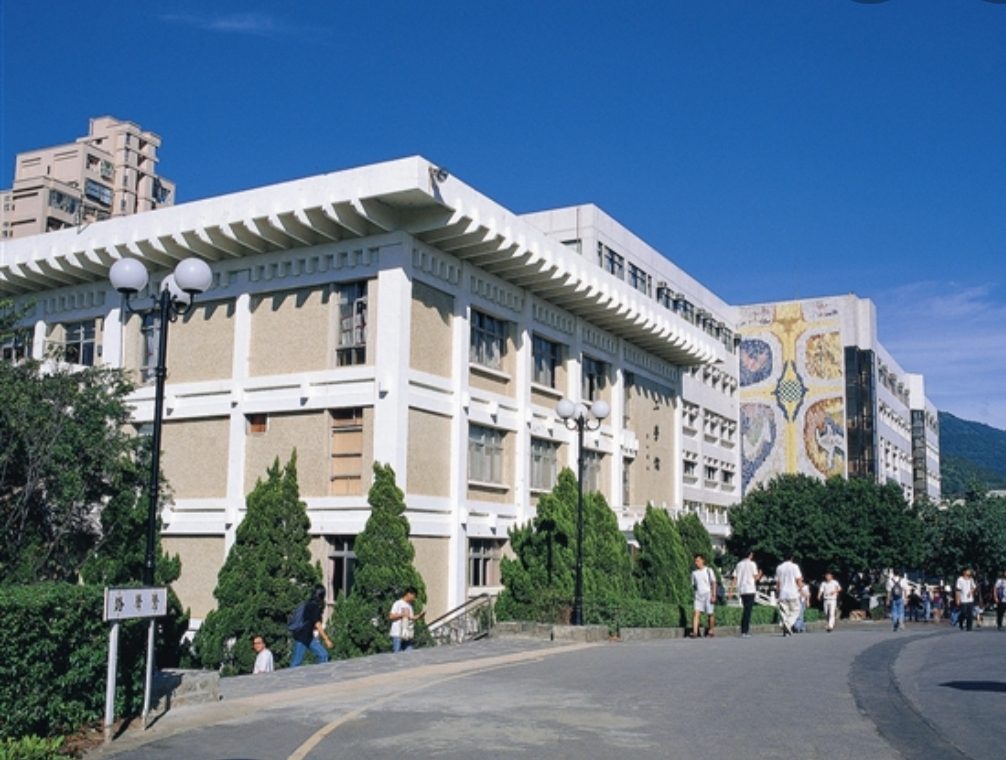 治學嚴謹、績效卓著的淡江大學，是青年學子選擇就讀的大學院校指標。（圖/淡江大學 提供）