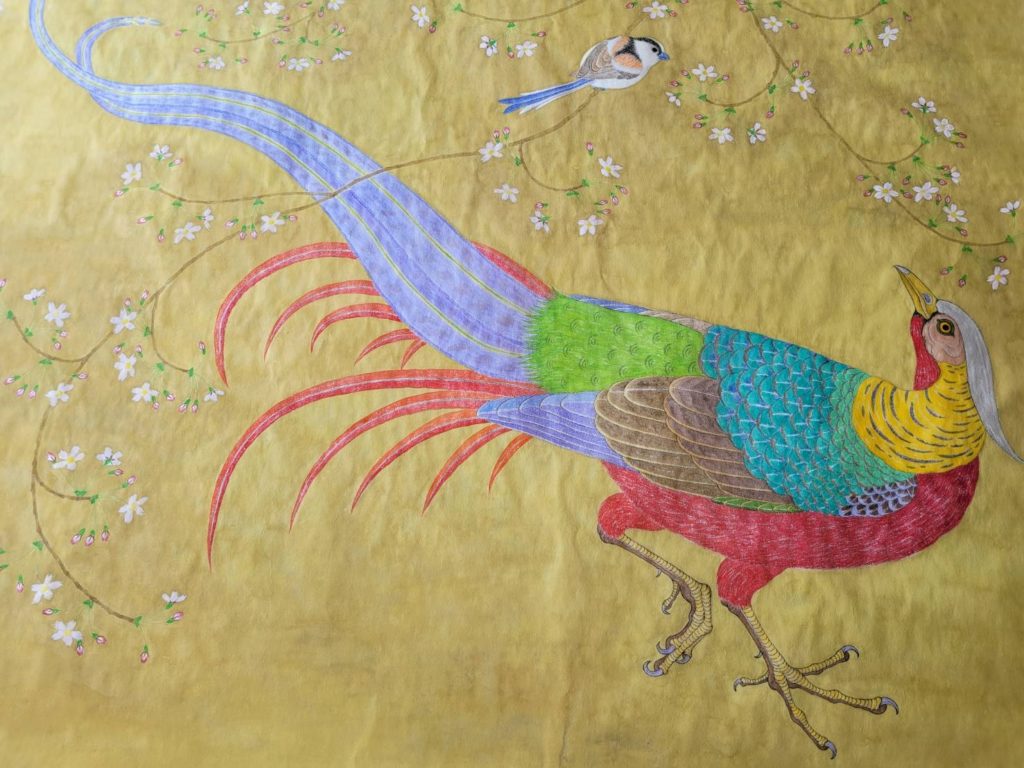 細膩的妝點描繪，姚旭燈掌握的禽鳥眼神格外栩栩如生。