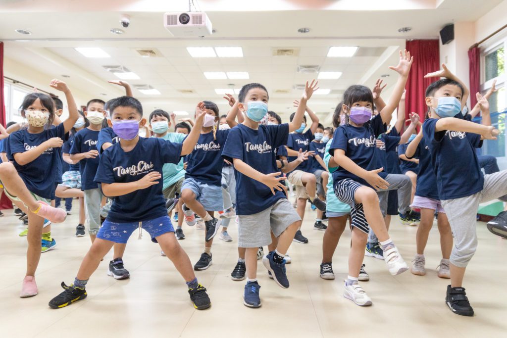 雲門舞蹈蒲公英計畫 抵達馬祖北竿塘岐國小 攝影 王弼正