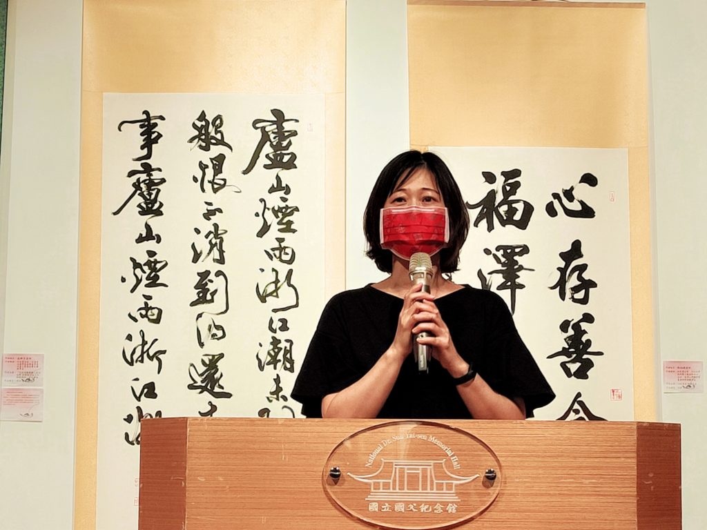 文化部藝發司專門委員劉美芝,以主管單位的立場致詞向主辦方及參與活動的藝文界人士道賀與嘉勉之意。(圖/詹美絨 攝)