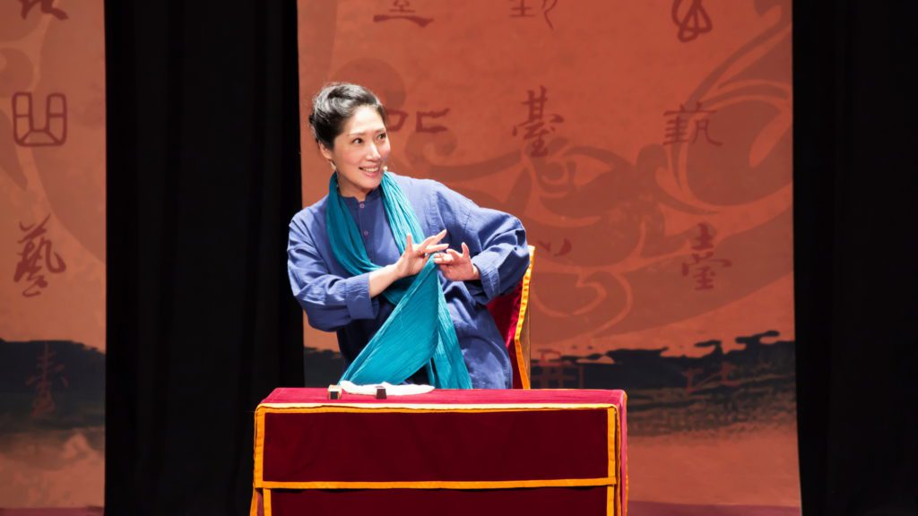 葉怡均評書演出號召力十足。