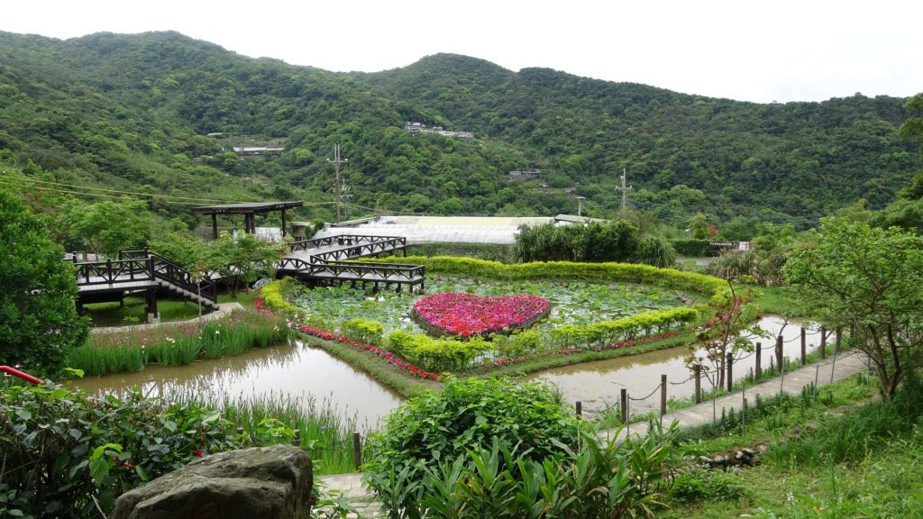 白石湖同心池是白石湖地區最主要的地景之一