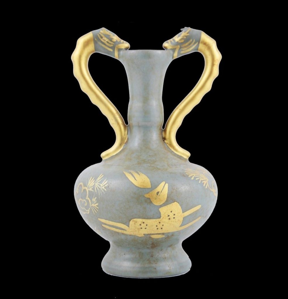 北宋清涼寺汝窯「翡汝金繪」,是曾國良老師的精心收藏,也是汝窯出土少見的器皿型態。(圖/曾國良 提供)