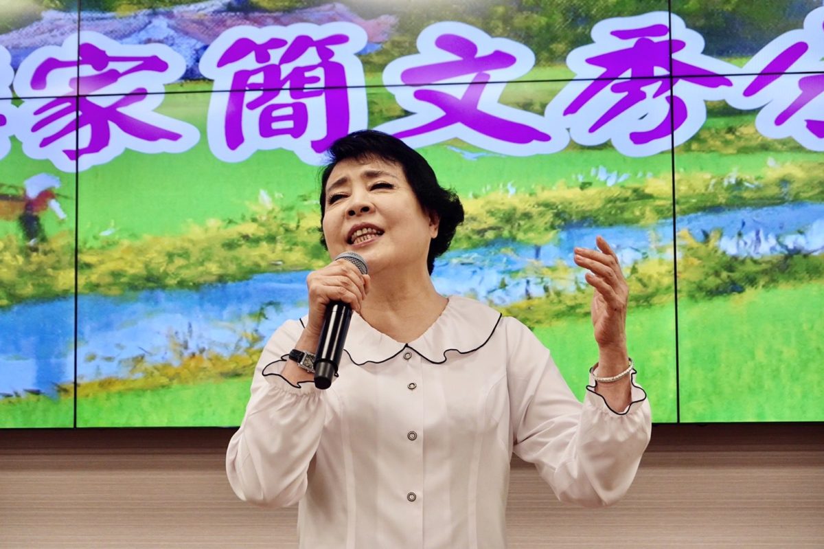 唱歌與世界抗衡  美聲連結生命價值  天使神娘簡文秀  快樂隨形做自己