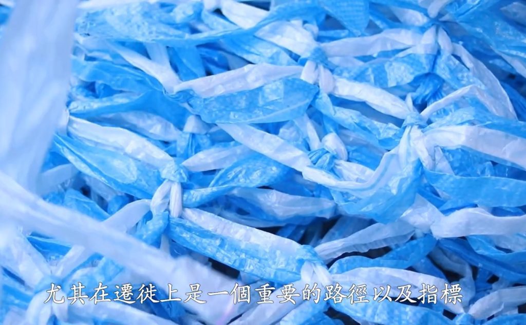 ▲以帆布媒材展現部落傳統技藝。(尤幹.尤勞提供)