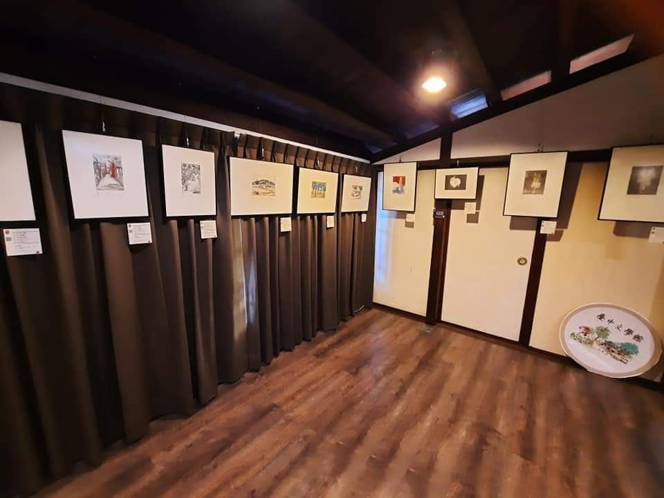 ▲ 現場展出的雷驤作品。(圖/郎亞玲攝)