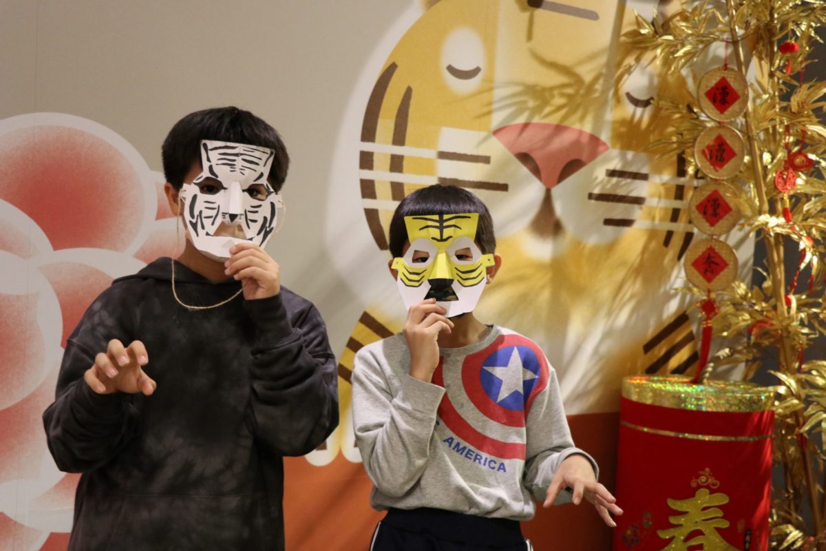 好看、好聽又好玩   過年去十三行扮老虎抽福袋