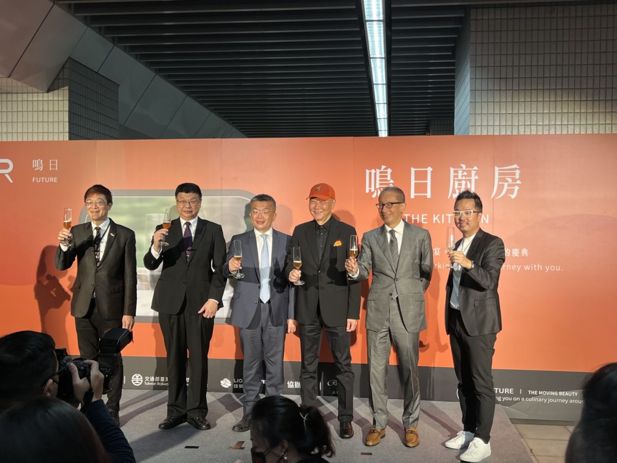 臺鐵美學觀光列車   鳴日廚房正式上路