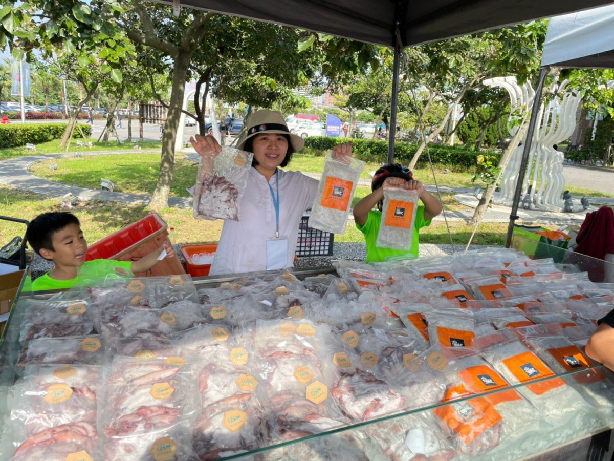 春滿花枝季   淡水魚市品鮮愛海   珍視漁業