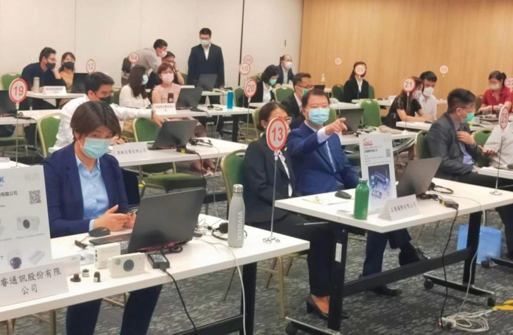 出席說明會的各企業專業經理人。(記者 辛澎祥/攝)