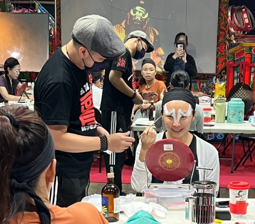 ▲歌仔戲教學中看見文化傳承的重要性。(圖/文化部 提供)