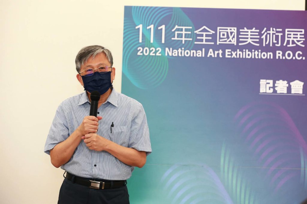 ▲國美館館長廖仁義說明全國美展的發展歷程與籌辦的意義。(記者 辛澎祥/攝)