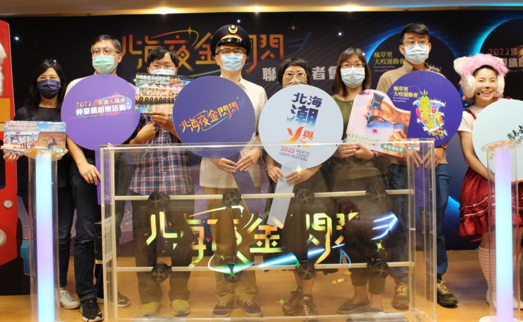 ▲新北市農業局局長李玟（左三）與活動展演單位合力造勢。（圖/新北農業局 提供）