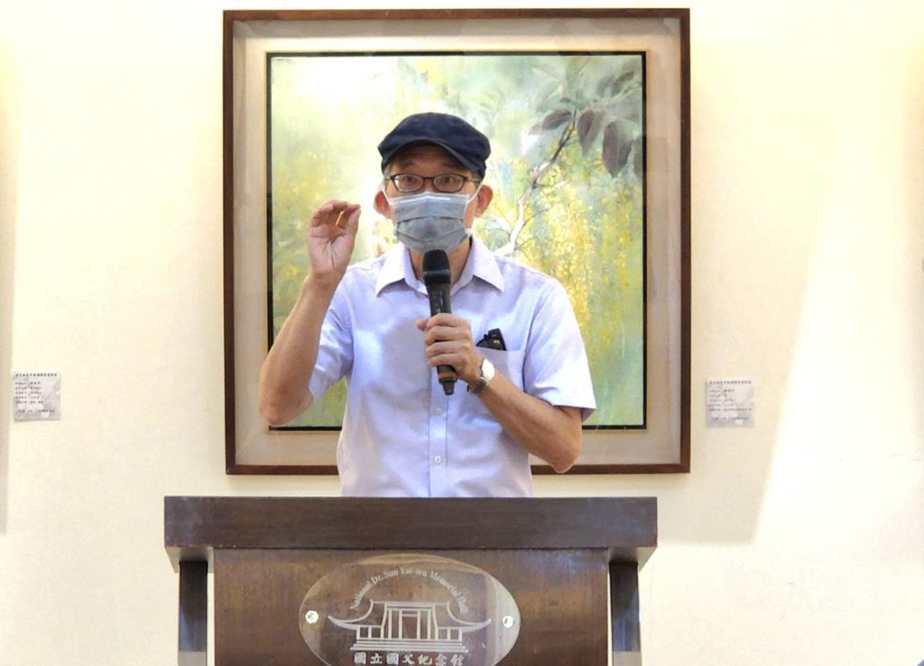 前史博館館長現為台藝大文化政策研究所教授的廖新田,認為陳進女士的一生風範值得大家學習。(攝影/詹美絨)
