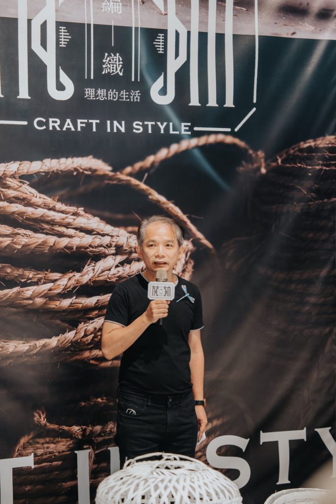 ▲工藝中心主任張仁吉致詞時表達對這次展出的期許與正向意義。（圖/工藝中心 提供）