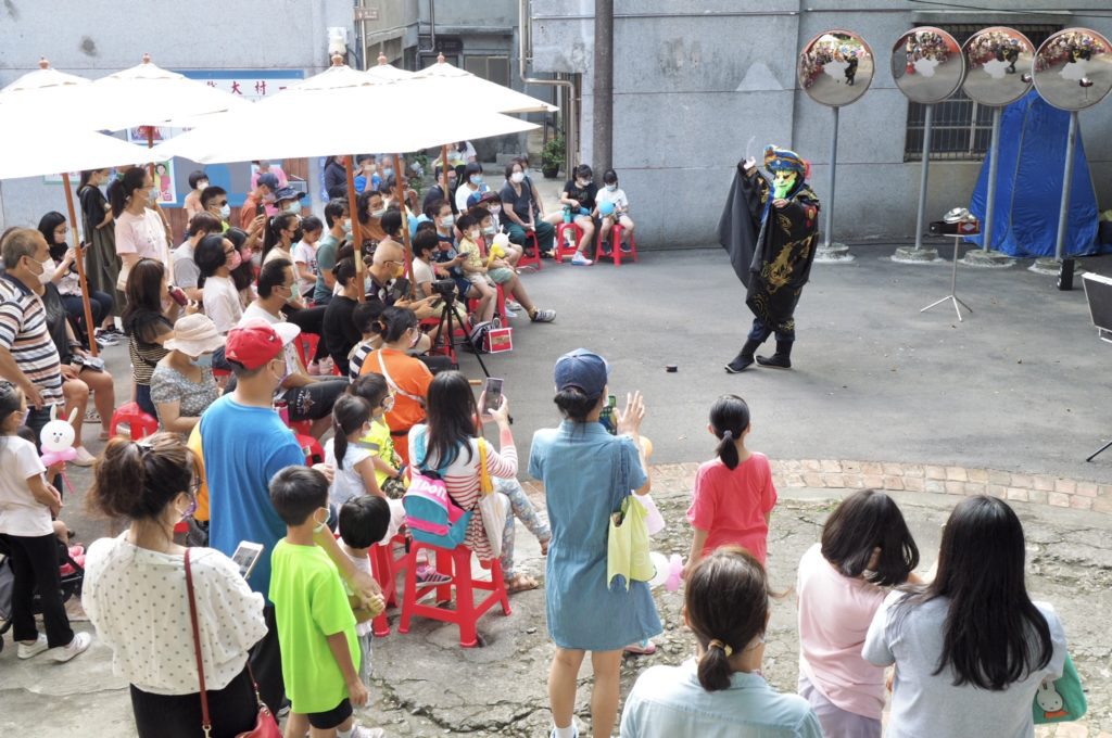 每場眷味市集都搭配精彩的表演