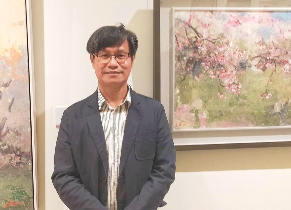 盡態極妍 花海爭艷   黃進龍創作蘊涵東方抒情之美   盡情揮灑詩意墨趣