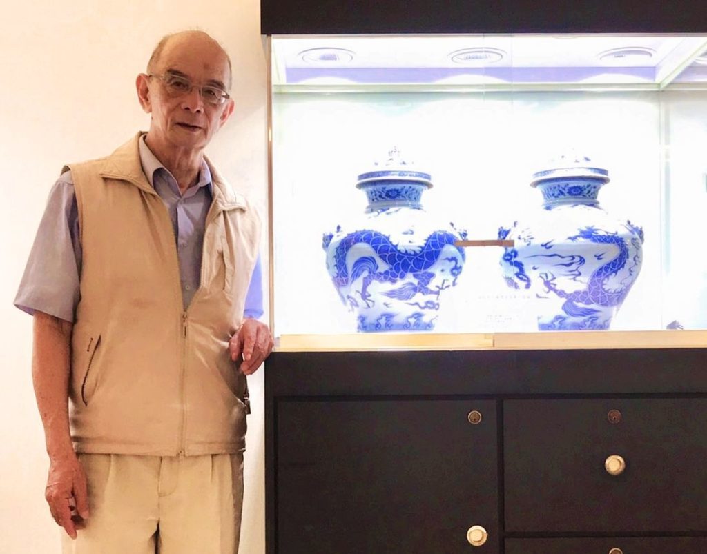 吳斌老師所收藏的珍品「元青花五爪雲龍紋內裝原盅茶獸耳蓋罐」,是古物藏界鑑賞度極高的藏品。(圖/吳斌 提供)