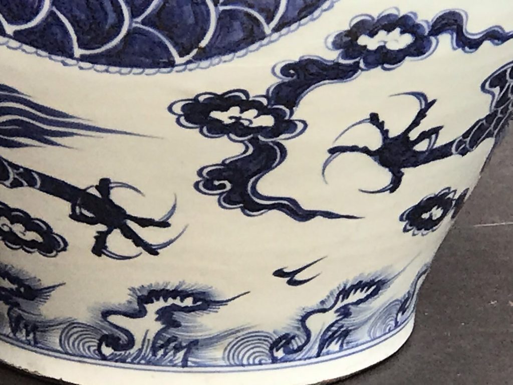 吳斌老師的藏品雙龍角五爪雙獸耳龍紋畫面明朗,龍爪蒼勁有力,頗有超然氣勢。(圖/吳斌 提供)