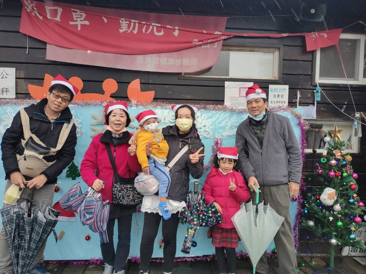 龜吼漁夫市集歡慶耶誕節    推出滿千送百促銷活動    歡樂無限