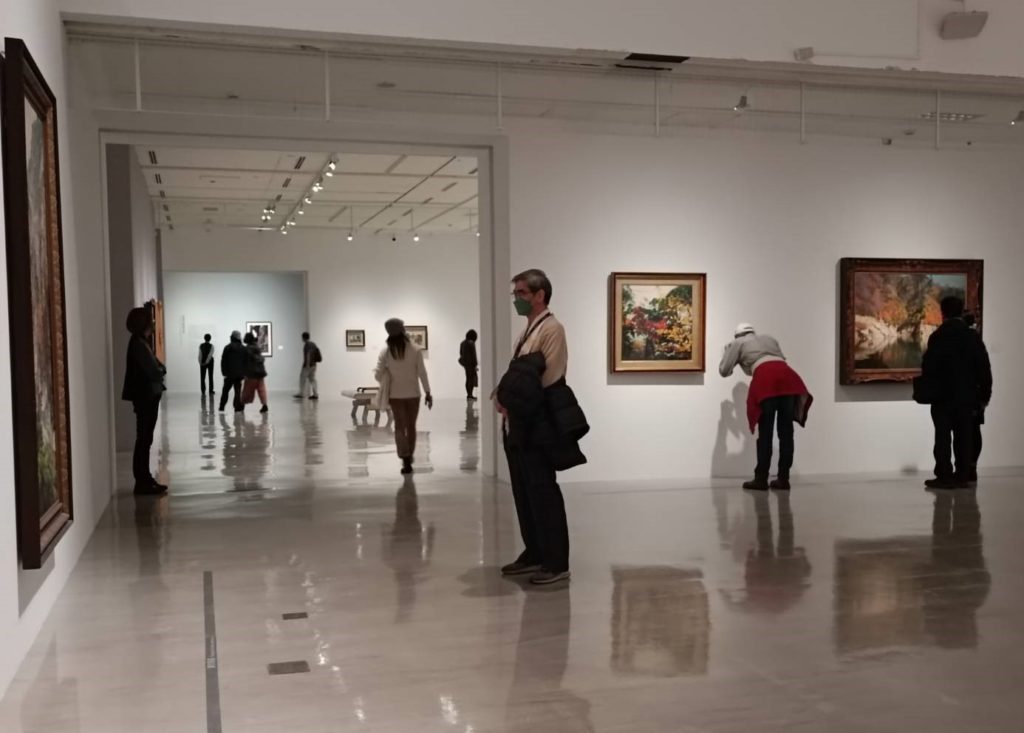 國美館現正展出「畫筆下的真實–李梅樹120歲藝術紀念展」。(記者 陳安婷/攝)