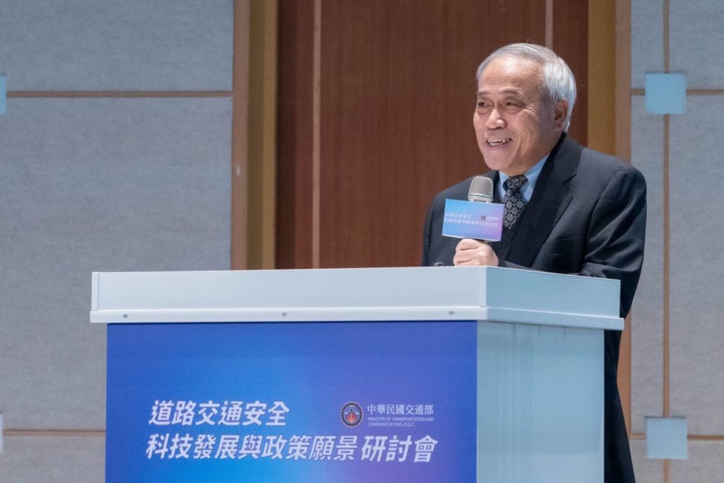 ▲自美返台出席研討會的張金琳教授,在會上發表演說。(圖/交通部 提供)