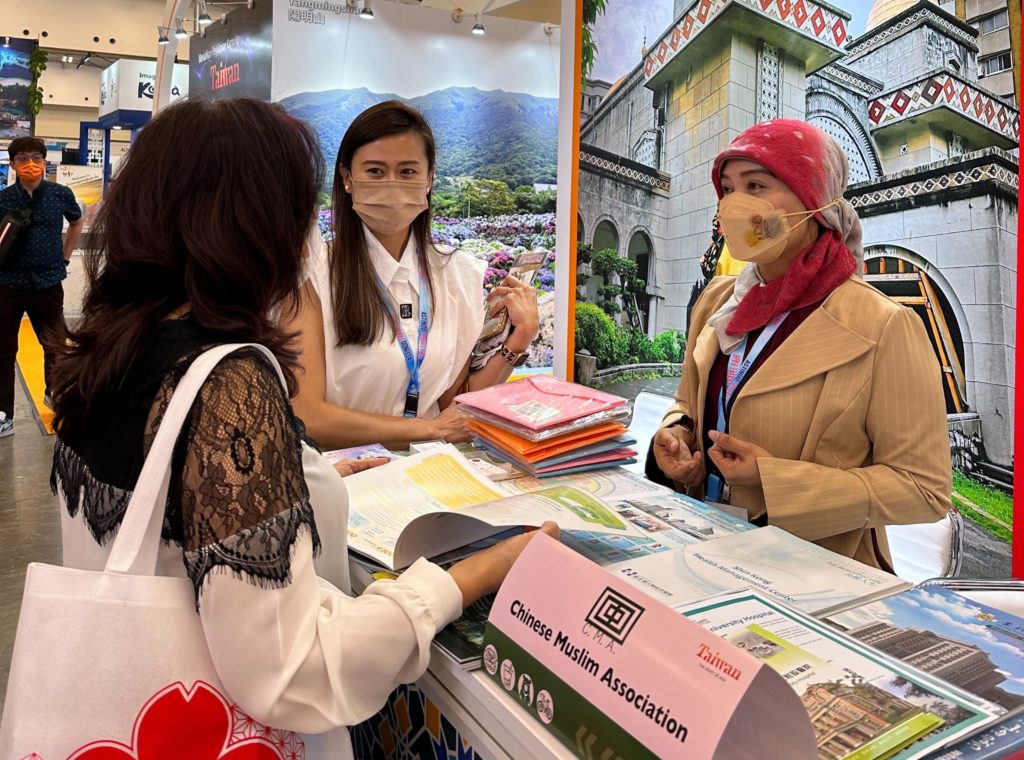 ▲印尼春季旅展(Astindo Travel Fair)臺灣館穆斯林友善展台。(圖/觀光局 提供)