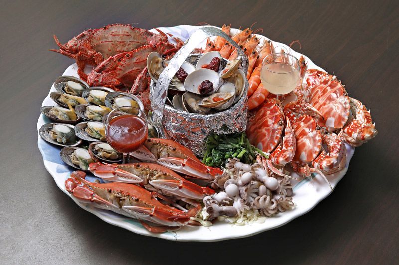 ▲新北漁獲的海鮮組合受到消費者的高度喜愛。（圖/新北漁業處 提供）