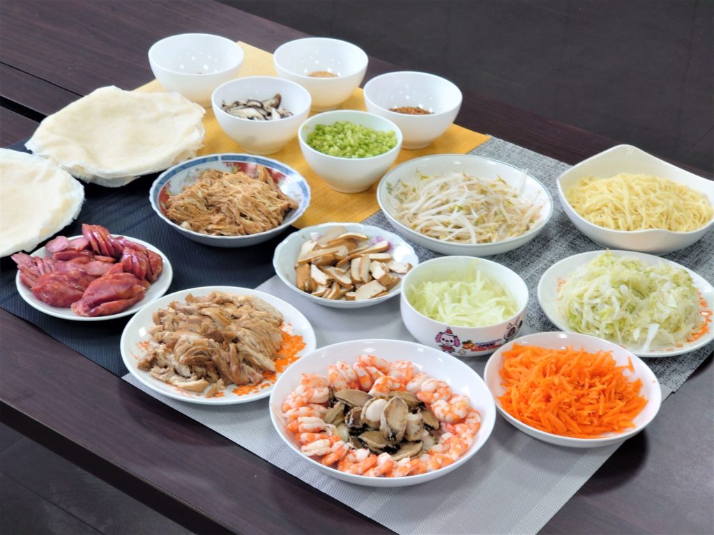 ▲新北貢寮鮑潤餅是應景的清明節美食。(圖/新北漁業處 提供)