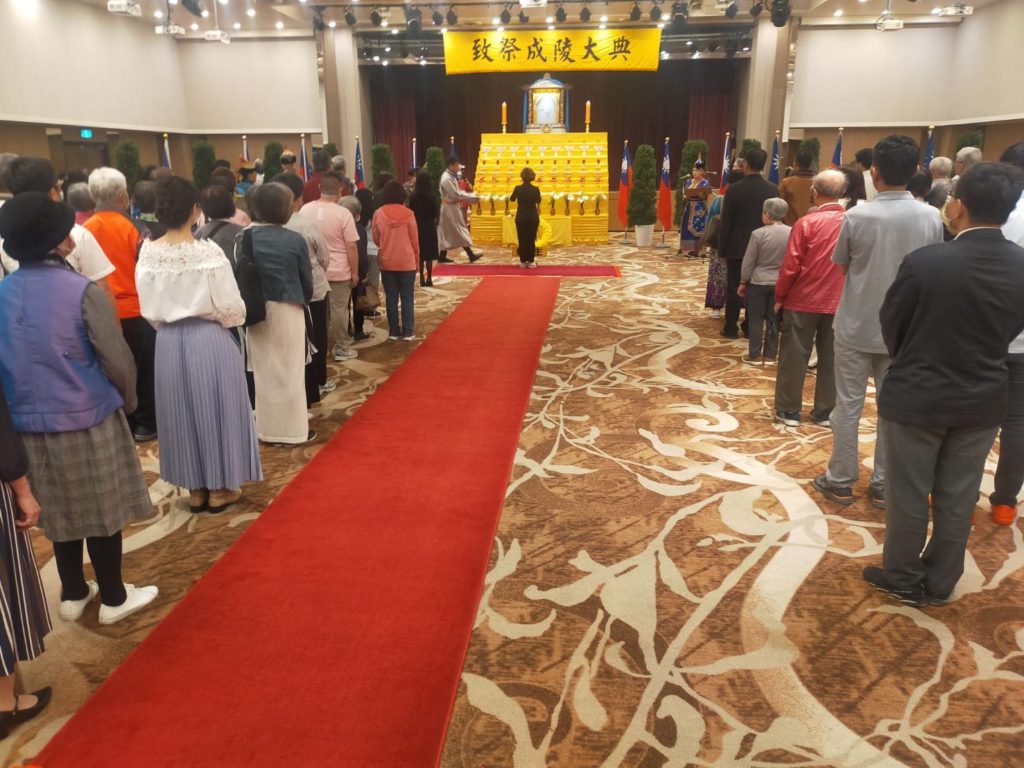 ▲成吉思汗祭典進行中顯得莊嚴隆重。(記者 辛澎祥/攝)
