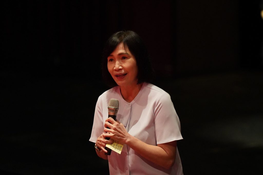 ▲傳藝中心主任陳悅宜表達對國際樂手來台與臺灣國樂團的跨域演出的讚譽。(記者 辛澎祥/攝)