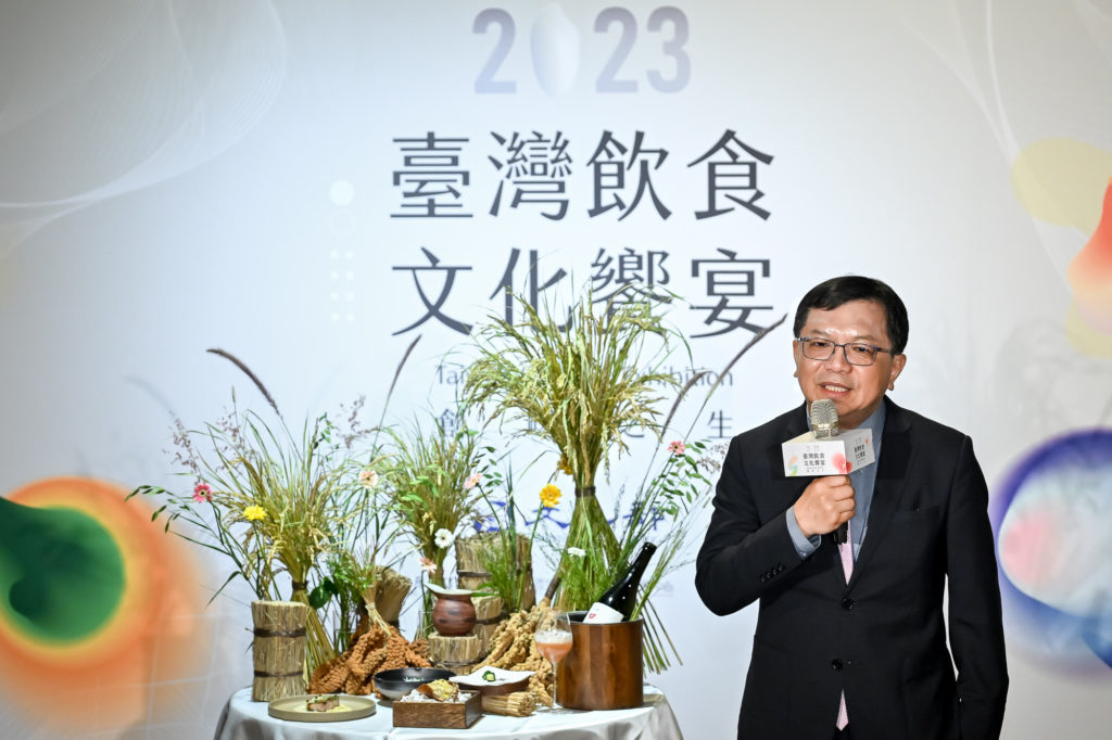 ▲文化部次長李連權致詞時表達文化部對參與飲食與時尚的背景與過程,格外受到業界重視。(記者 辛澎祥/攝)