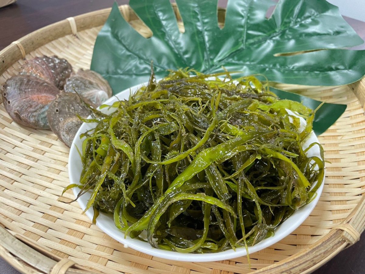 炎炎夏日   來盤東北角特有的海大麵   快樂消暑