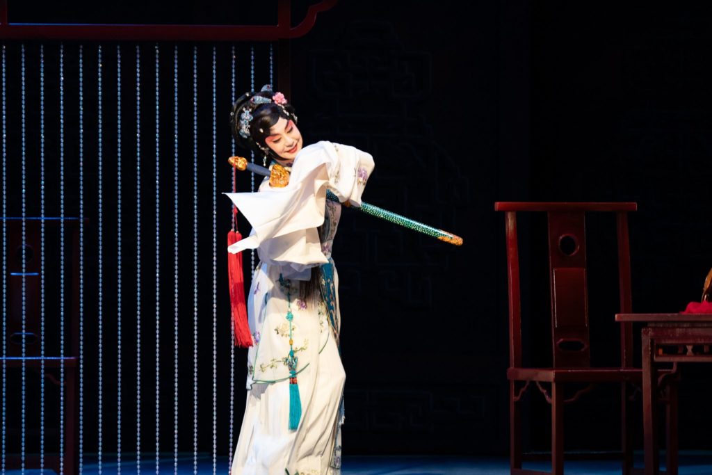 ▲演員在扮相及演技上賦予傳統戲曲新的詮釋。(圖/國光劇團 提供)