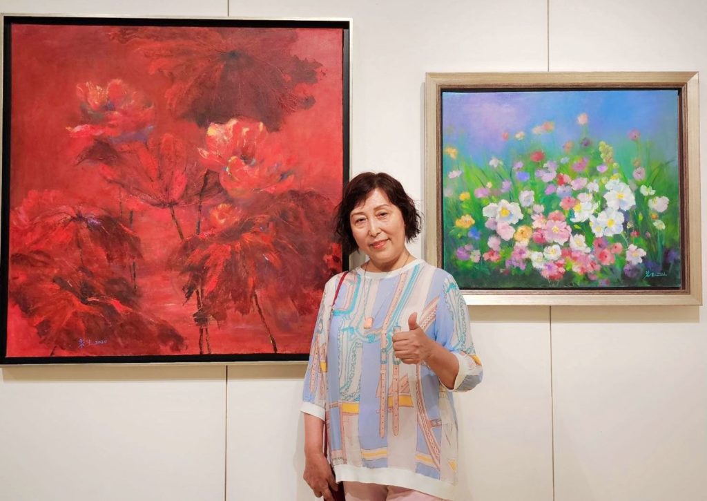 ▲周碧玉老師的作品有著不同心境的闡述,對周遭環境的觀察與反思而在作品上展露至誠至性。(記者 辛澎祥/攝)