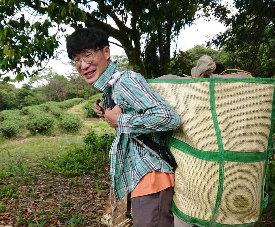 ▲獲特等獎的蘇文松是個努力且勤奮的茶農,受到業界肯定。(圖/新北農業局 提供)